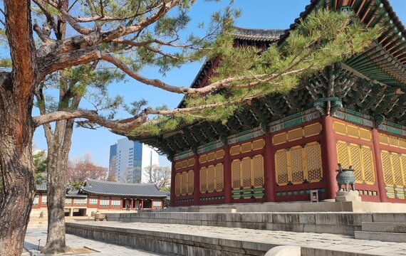 Deoksugung Palace in Korea