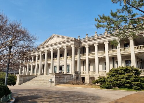 Deoksugung Palace in Korea