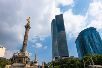 Fototapeta na wymiar Angel of Independence in Mexico City