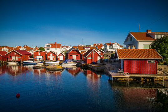 Sweden, Bohuslan, Kungshamn, red fishing shacks in the Fisketangen, old fisherman's neighborhood