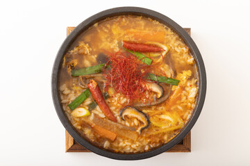 ユッケジャンクッパ