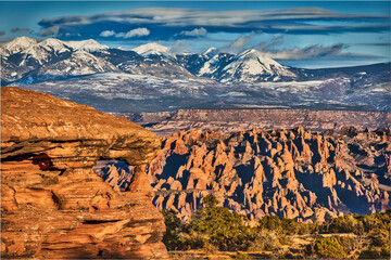 Fang Arch, Dead Horse Point, Canyonlands National Park, Utah