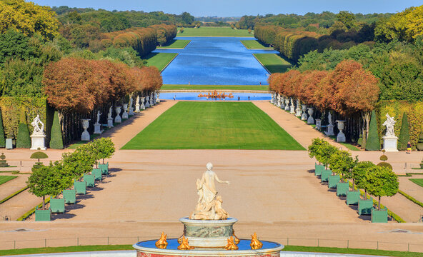 Ch&acirc;teau de Versailles, bassin de Latone	
