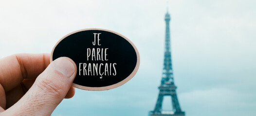 text I speak French, in French, web banner
