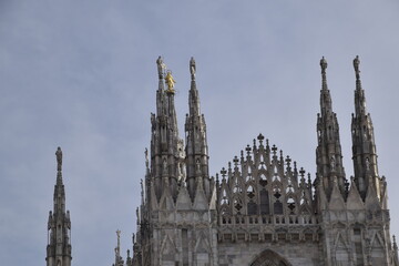 Fototapeta na wymiar duomo di Milano