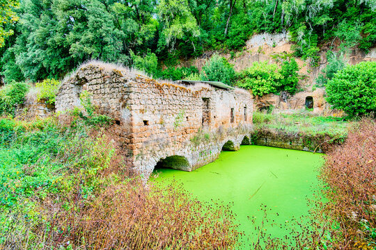 Etrusker im Parco Naturale Regionale dell Antichissima Cita di Sutri
