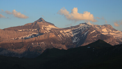 Fototapeta premium Les Diablerets mountain range on a summer evening.