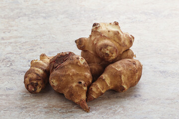 Raw dietary Jerusalem artishoke - topinambur