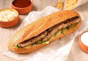 Delicious chicken sandwich with a suitable and attractive floor