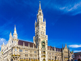 Fototapeta premium New town hall of Munich next to Marienplatz