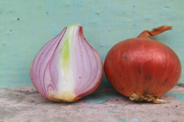 Red onion, sliced in half, Set of sliced red onion, Shallots still background, onion bulb season herb vegetable, ingredient.
