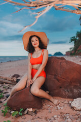 Obraz premium woman in bikini on the beach