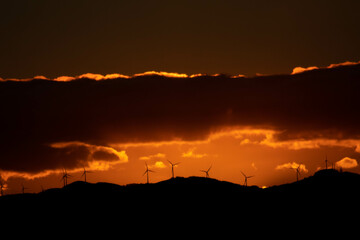 Fototapeta premium sunset in the mountains