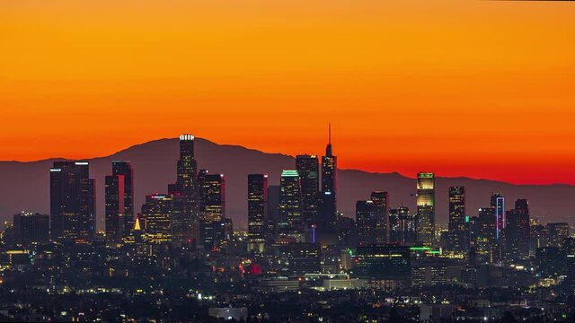 Amazing Sunrise Timelapse video of Los Angelese Skyline from West Hollywood