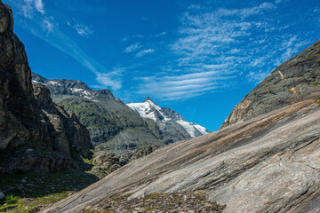 Obraz premium Austria's highest mountain, the Grossglockner