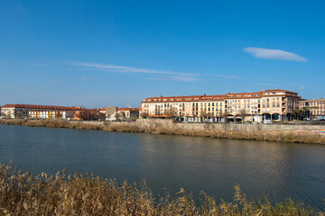 Obraz premium Orilla del río Tajo en Talavera de la Reina