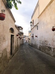 [Peru] Beautiful white buildings in the district of San Lazaro (Arequipa)