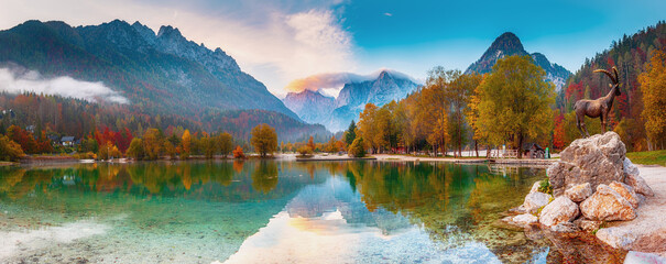 Fototapeta Jasna lake, Slovenia obraz