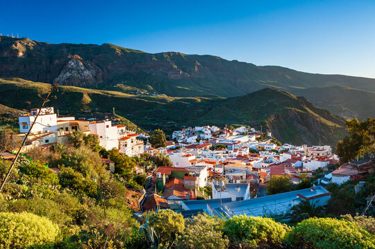 San Bartolom&eacute; de Tirajana (Tunte) villagein sunset light view from above. Gran Canaria, Canary Islands, Spain