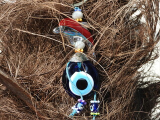 T&uuml;rkischer Gl&uuml;ckbringer an Palme