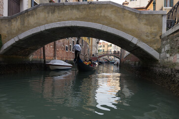 ベネチアのゴンドラによる水上散策