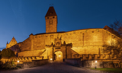 Fototapeta na wymiar Entrance to Coburg Fortress at night