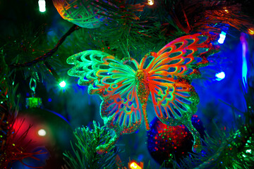 Obraz na płótnie Canvas New Year's toys and decorations on the Christmas tree.