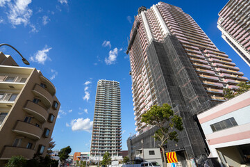 高層マンションの大規模修繕外壁養生