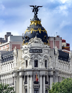 Madrid, Spain - Sept. 28, 2013: Vertical view of The Metropolis Building or Edificio Metr&oacute;polis is an office building in Madrid, Spain, at the corner of the Calle de Alcal&aacute; and Gran V&iacute;a.