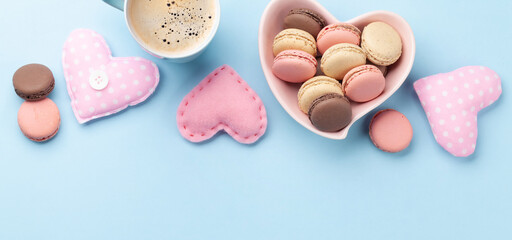 Homemade macaroons and coffee