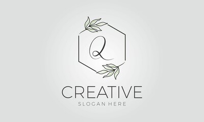 vector graphic illustration of the letter Q,
suitable for beauty or salon use etc