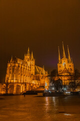 Obraz premium Weihnachtliche Entdeckungstour durch die wunderschönen Altstadt von Erfurt - Thüringen