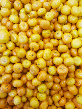 Background Pattern of Small Mandarin Orange or Lemon