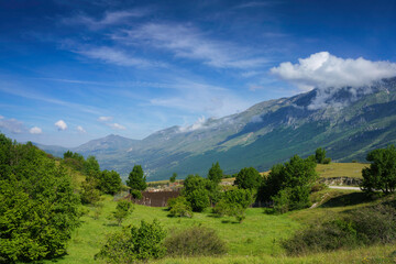 Obraz premium Mountain landscape at Gran Sasso Natural Park, in Abruzzo, Italy
