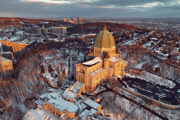 Montreal Oratoire St-Joseph in winter