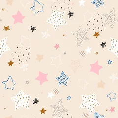 Behang Naadloos patroon met verschillende hand getrokken sterren. Creatieve kindertextuur voor stof, verpakking, textiel, behang, kleding. vector illustratie © solodkayamari