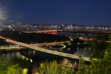 Fototapeta na wymiar 서울의 밤, Night view of Seoul Korea, 응봉산