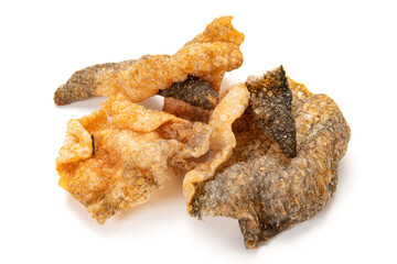 鮭の皮揚げチップス