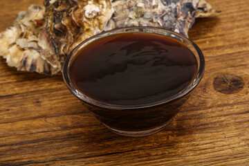 Oyster sauce in the bowl