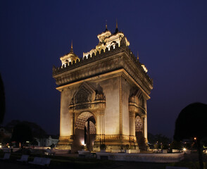 Fototapeta na wymiar Patuxay (Patuxai) - Monument Aux Morts (Victory Gate) at Patuxay (Patuxai) park in Vientiane. Laos