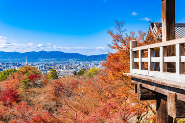 秋の京都　清水寺から眺望