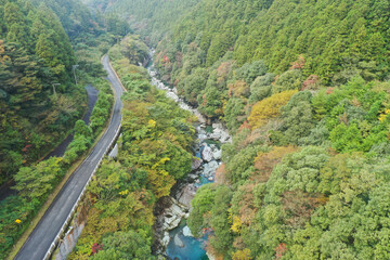 Fototapeta na wymiar 愛媛県西条市　加茂川上流の風景