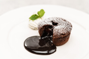 フォンダンショコラ　チョコケーキ