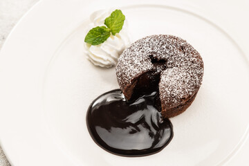 フォンダンショコラ　チョコケーキ
