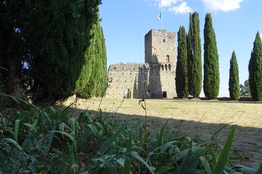 Romena