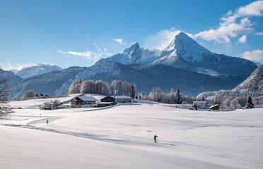 Cross-country skiers in an idyllic winter landscape, Berchtesgaden, Bavaria, Germany
