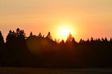 Obraz premium Sonnenuntergang im Thüringer Wald