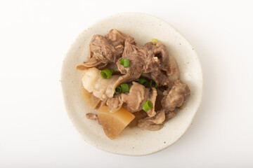 牛すじ大根(牛すじ煮込み)