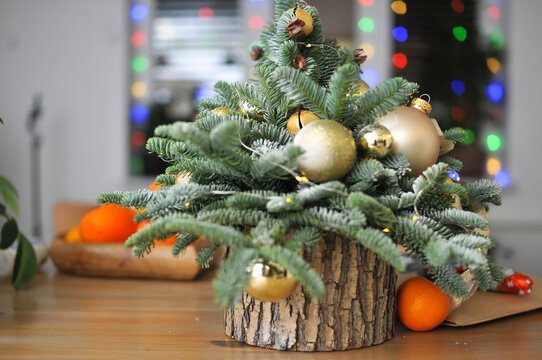 Natural herringbone with Christmas decor on the table