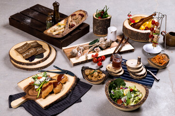 Fototapeta na wymiar Korean food table wood plates